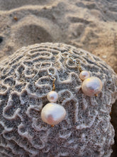 Load image into Gallery viewer, Bubble Earrings