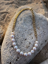 Load image into Gallery viewer, BellaDonna Choker