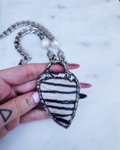 Load image into Gallery viewer, Alfina Necklace