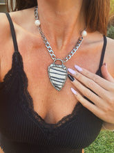 Load image into Gallery viewer, Alfina Necklace