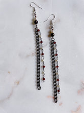 Load image into Gallery viewer, Pearl Duster Earrings