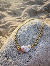 Load image into Gallery viewer, Ariel Choker