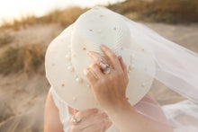 Load image into Gallery viewer, The Clarity Ring