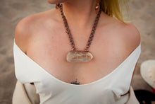 Load image into Gallery viewer, Lemuria Necklace