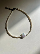 Load image into Gallery viewer, Daisy Choker