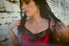 Load image into Gallery viewer, Penny Pearl Choker