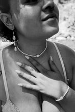 Load image into Gallery viewer, Poppy Choker