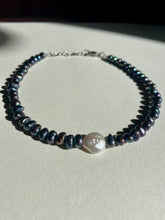Load image into Gallery viewer, Eclipsia Choker
