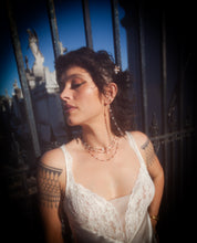 Load image into Gallery viewer, Elvira Choker