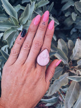 Load image into Gallery viewer, Got me Blushing Ring