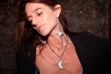 Load image into Gallery viewer, Falling Star Earrings