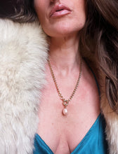 Load image into Gallery viewer, Madonna Necklace
