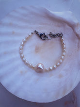 Load image into Gallery viewer, Luna Bracelet
