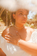 Load image into Gallery viewer, Limerence Choker
